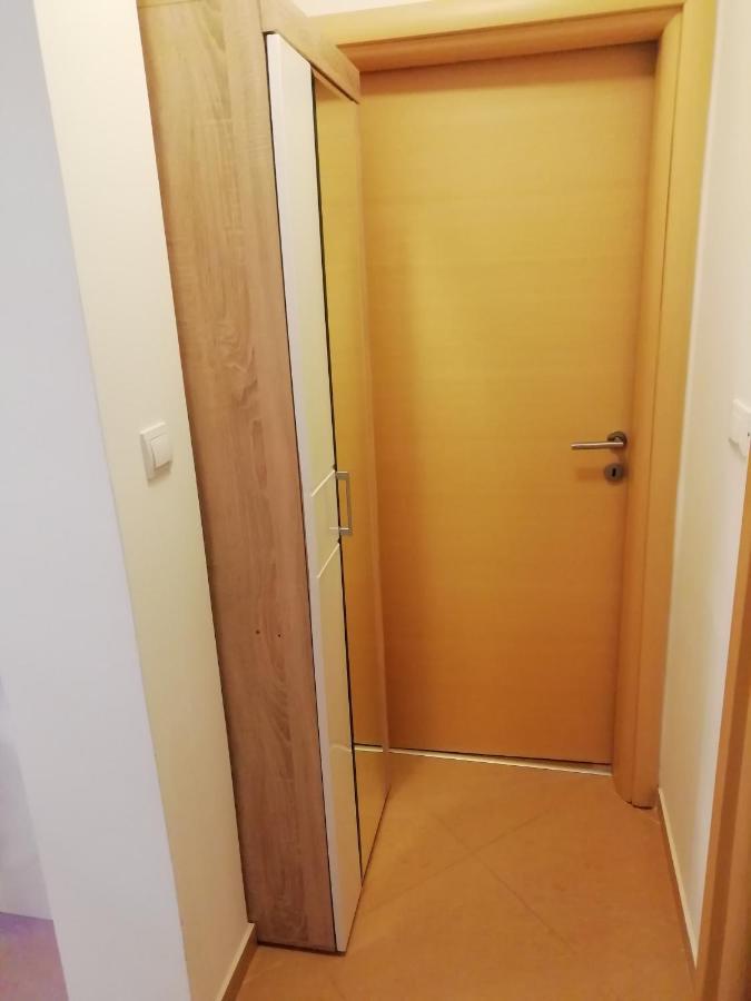 Apartment Fancy Malinska Eksteriør bilde